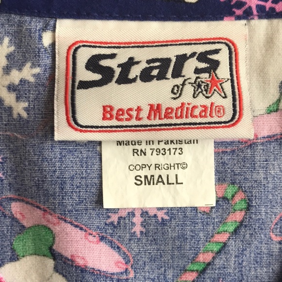 Snowman Scrub Top - Picture 2 of 3